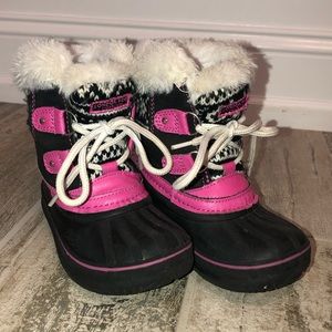 GUC Little Girl London Fog Winter Boots